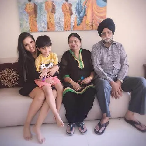 Dalljiet-Kaur-Family 